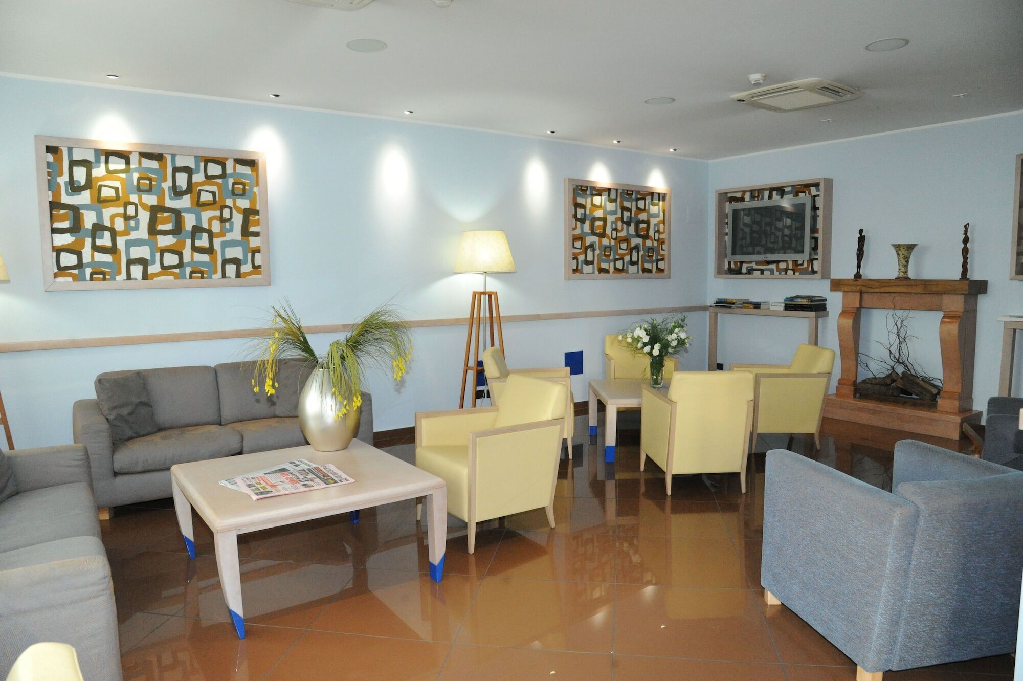Hotel Chiaraluna Civitanova Marche Exterior photo