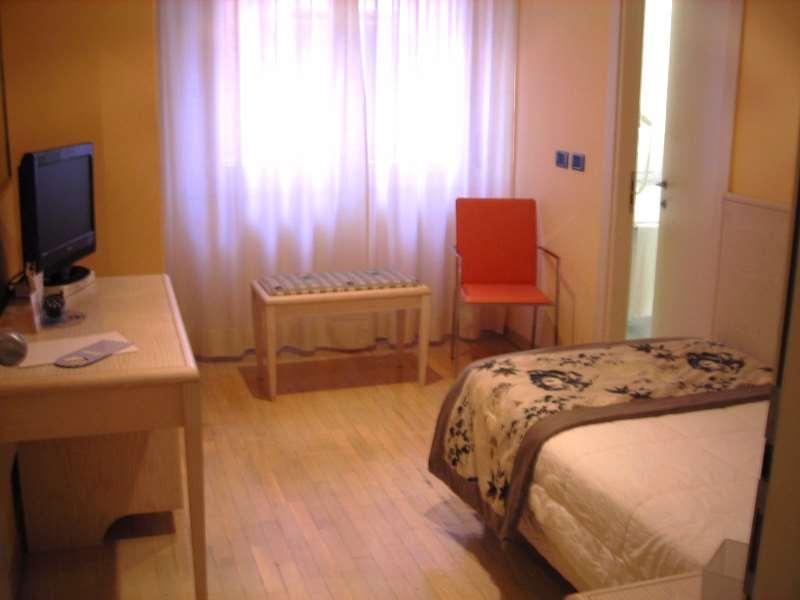 Hotel Chiaraluna Civitanova Marche Room photo